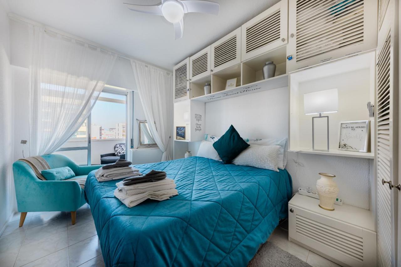 2 Room Condo - 5 Mins From Costa Da Caparica Beach & Bars Exterior foto