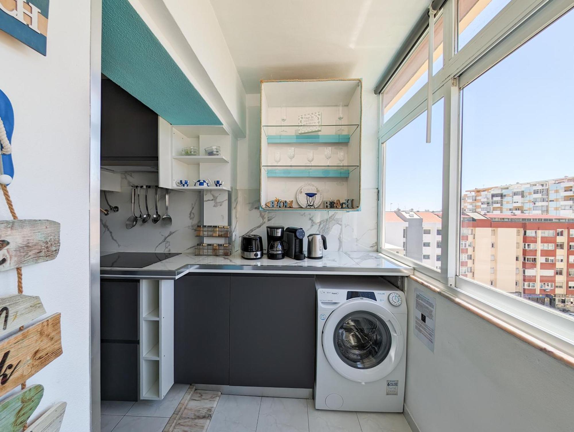 2 Room Condo - 5 Mins From Costa Da Caparica Beach & Bars Exterior foto